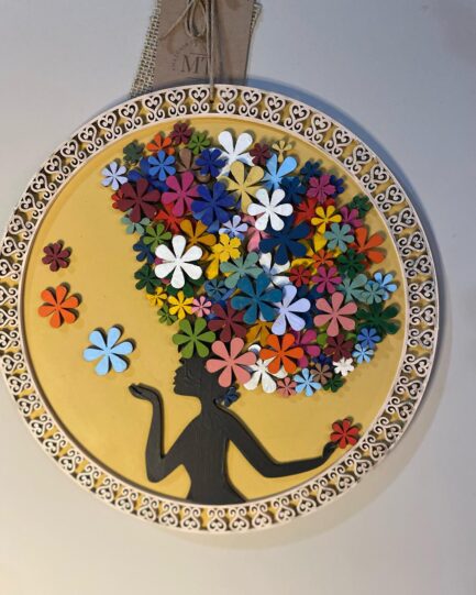 Mandala Africana , pintada a mão, flores de madeira  Tamanho 30 cm