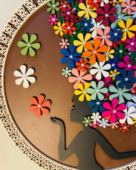 Mandala Africana , pintada a mão, flores de madeira  Tamanho 30 cm - Imagem 6