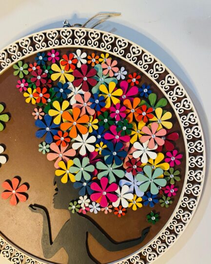 Mandala Africana , pintada a mão, flores de madeira  Tamanho 30 cm - Imagem 4