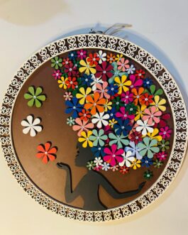 Mandala Africana , pintada a mão, flores de madeira  Tamanho 30 cm