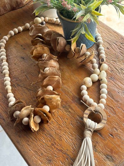 Colar decorativo