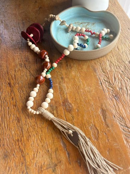 Colar Decorativo